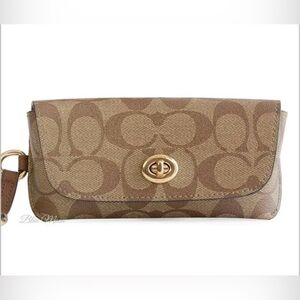 NWT Khaki Signature C Coach Sunglass Case